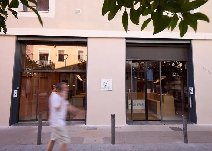 Latroupe Poblenou * Barcelona