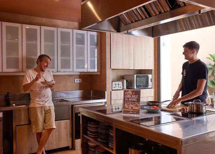 Latroupe Poblenou Barcelona