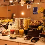 Hostel Latroupe Poblenou *